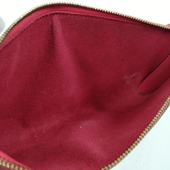 Louis Vuitton Epi Pochette - Picture 7 of 8